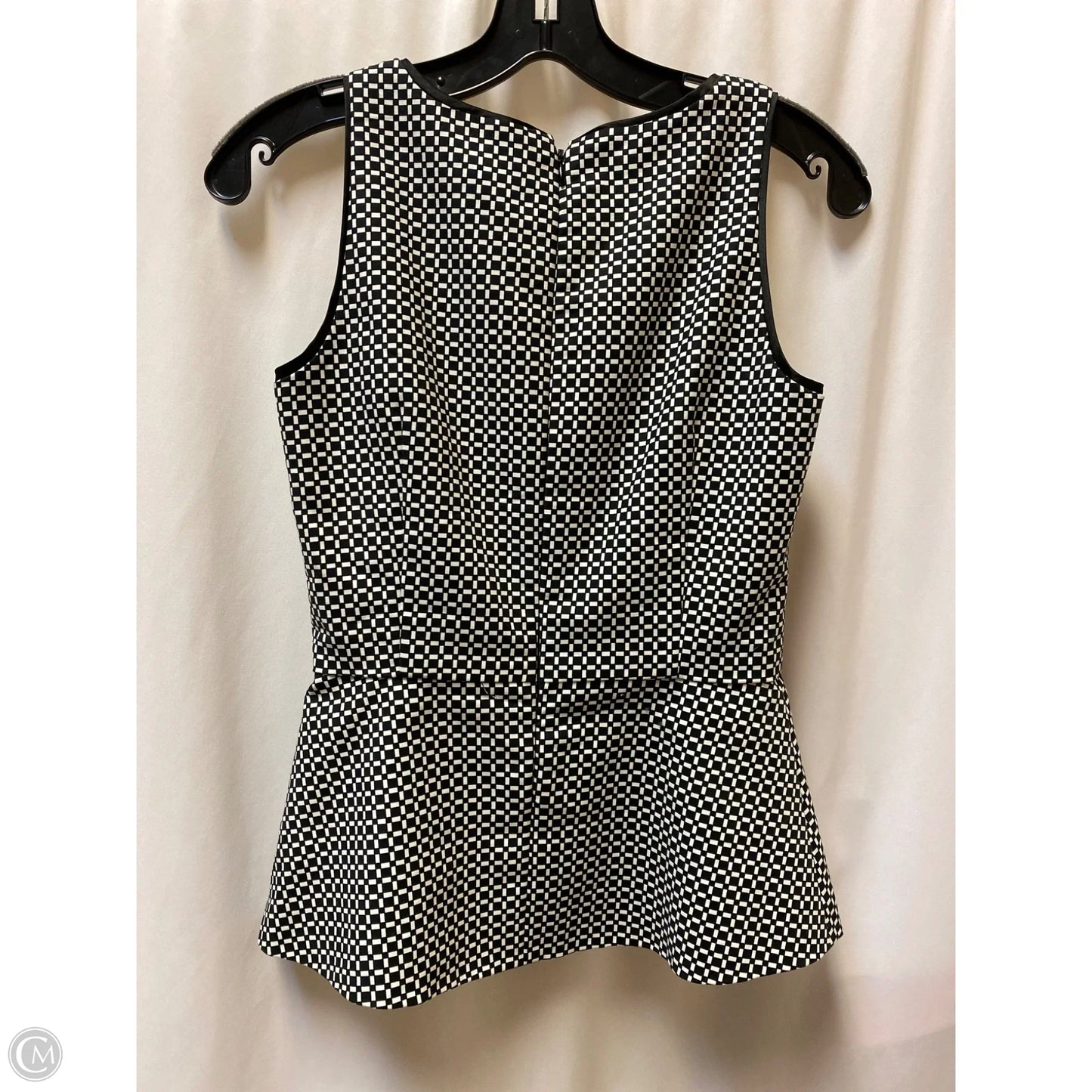 Top Sleeveless By White House Black Market In Black & White, Size: Xs