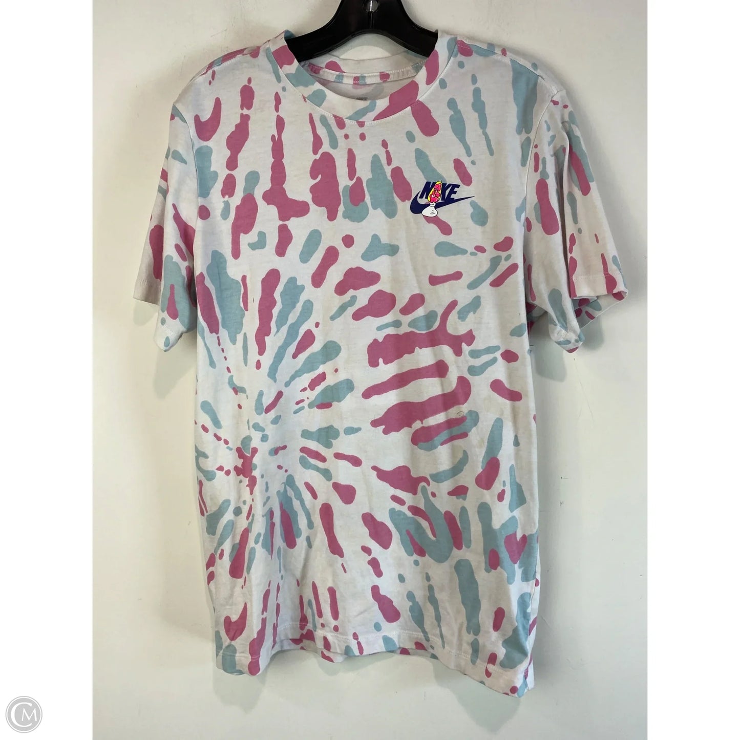 Athletic Top Short Sleeve By Nike In White, Size: M