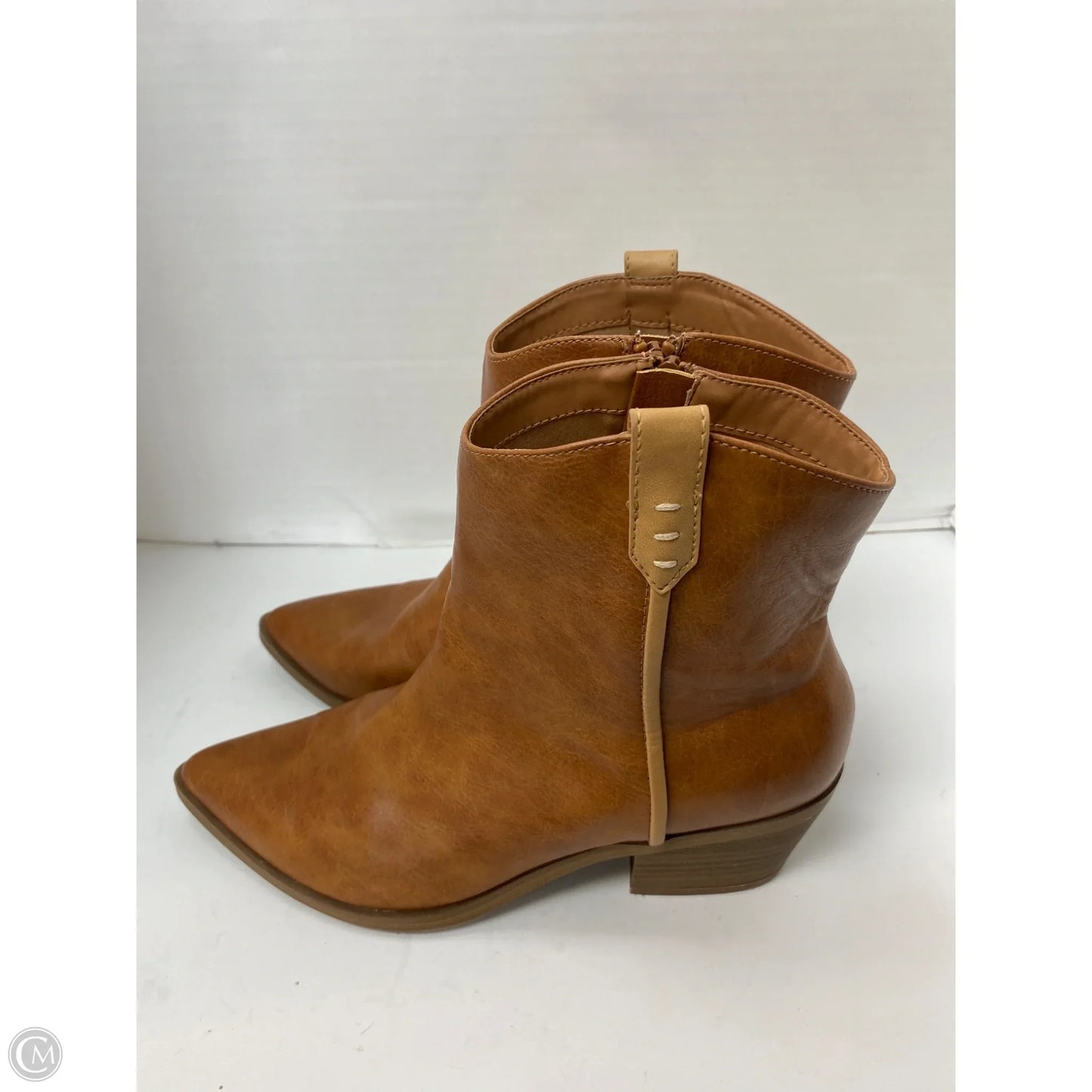 Boots Western By Universal Thread In Brown, Size: 8.5