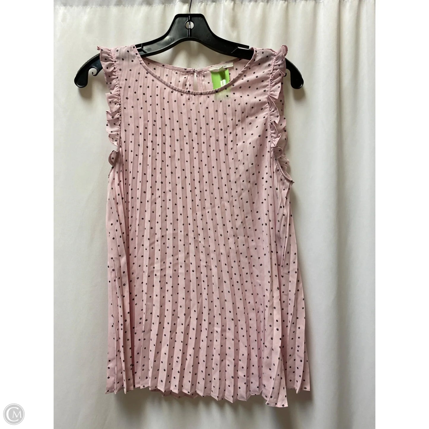 Top Sleeveless By Maurices In Pink, Size: M