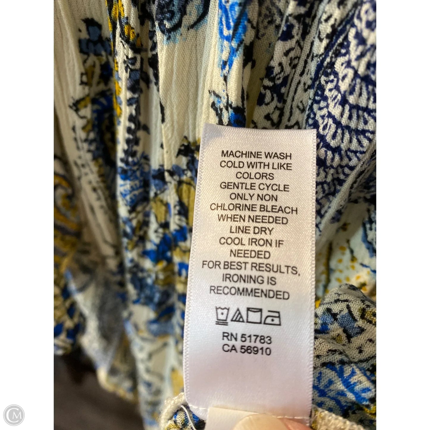 Top Short Sleeve By Maurices In Yellow, Size: M