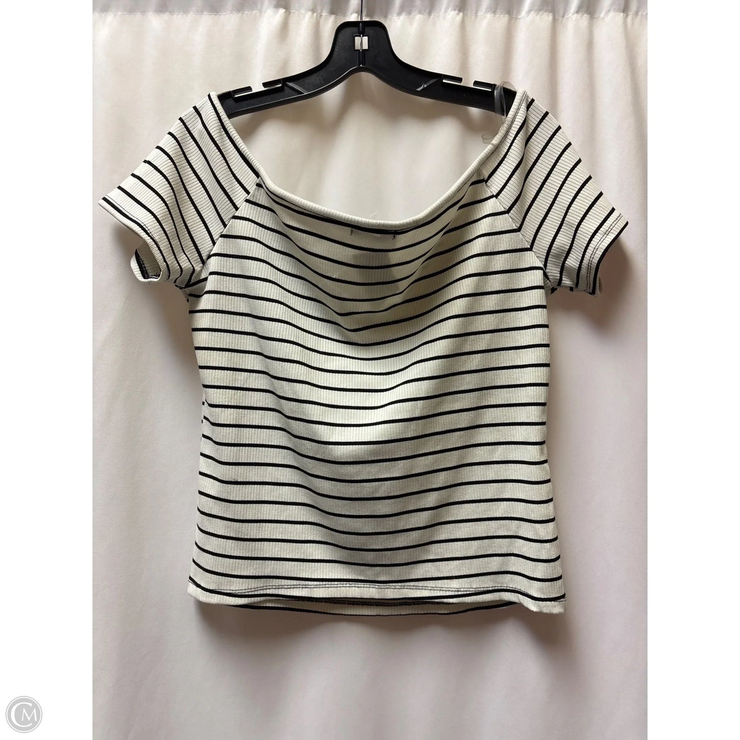 Top Short Sleeve By Fashion Nova In Black & White, Size: 2x