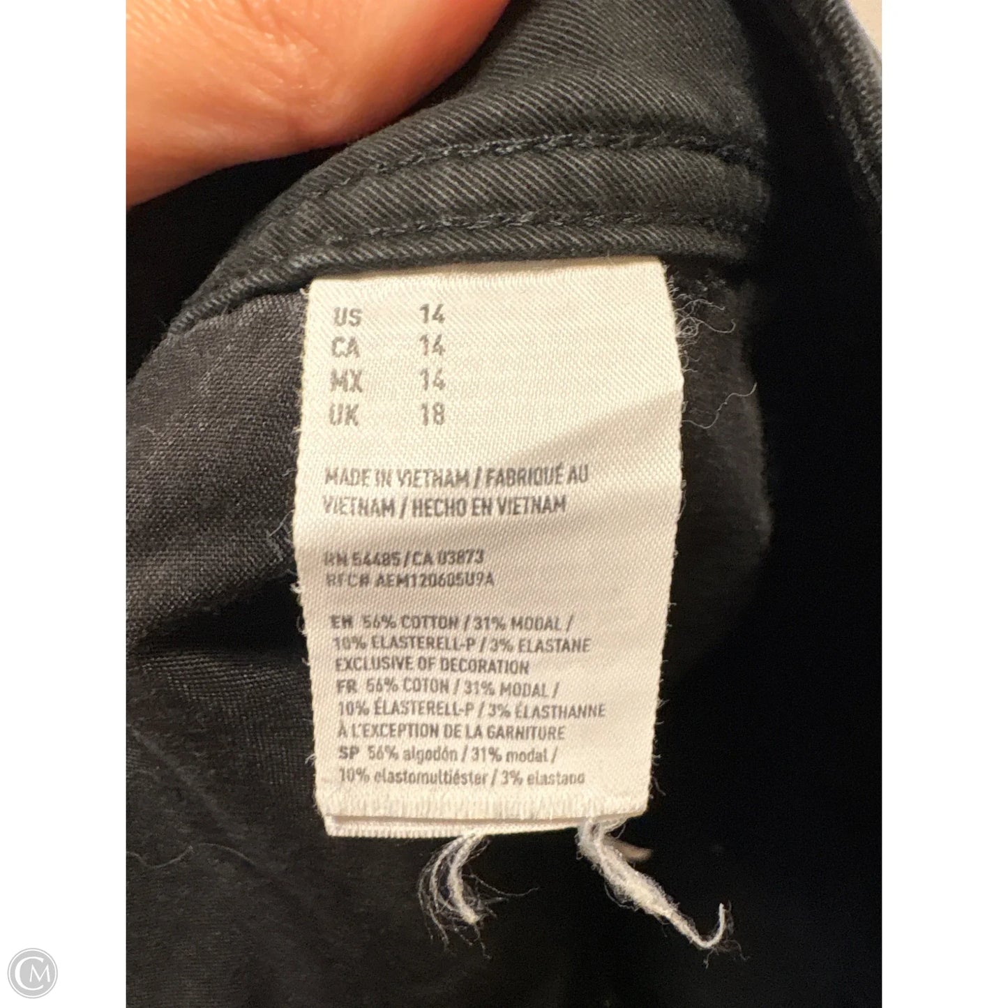 Shorts By American Eagle In Black, Size: 14