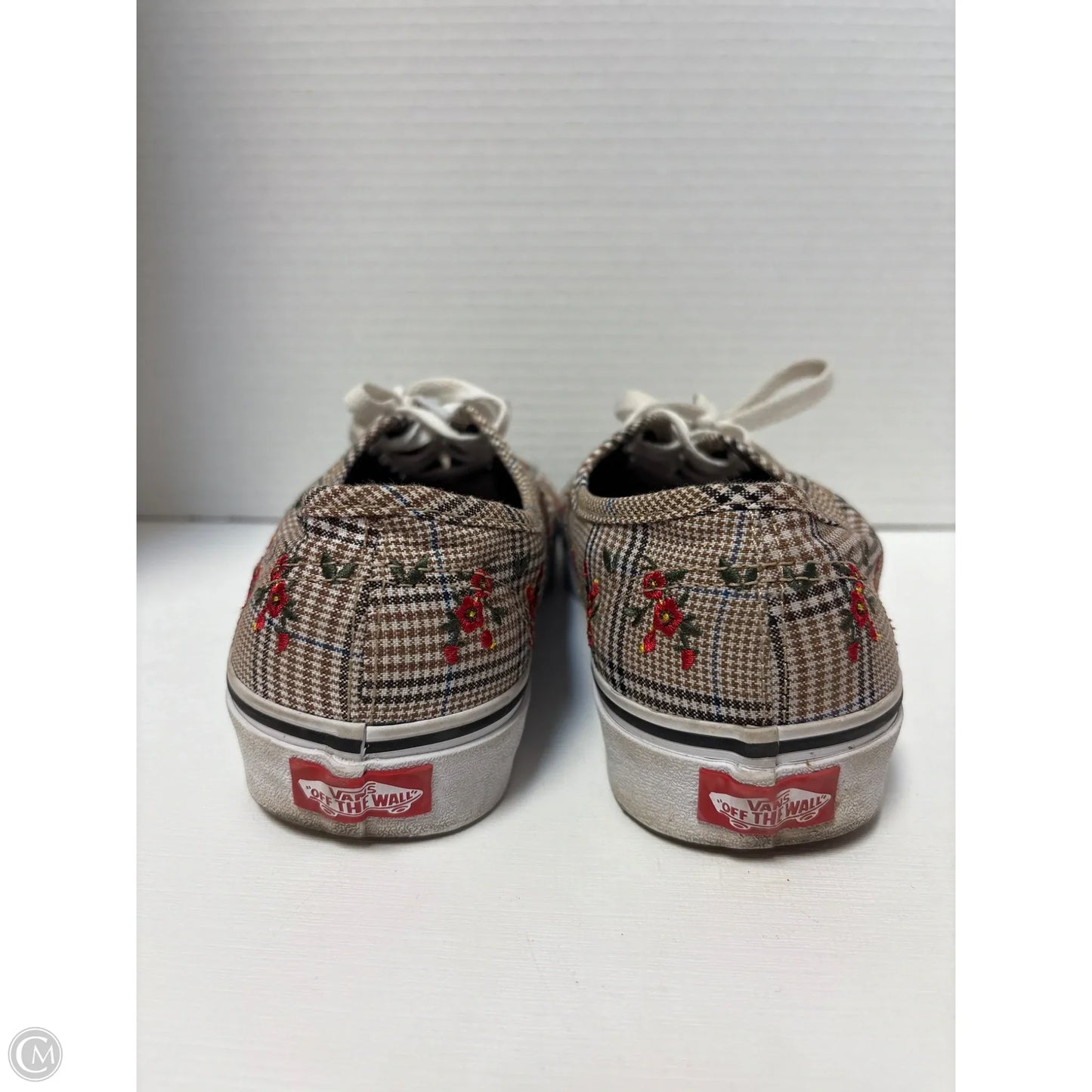 Shoes Sneakers By Vans In Red, Size: 8.5