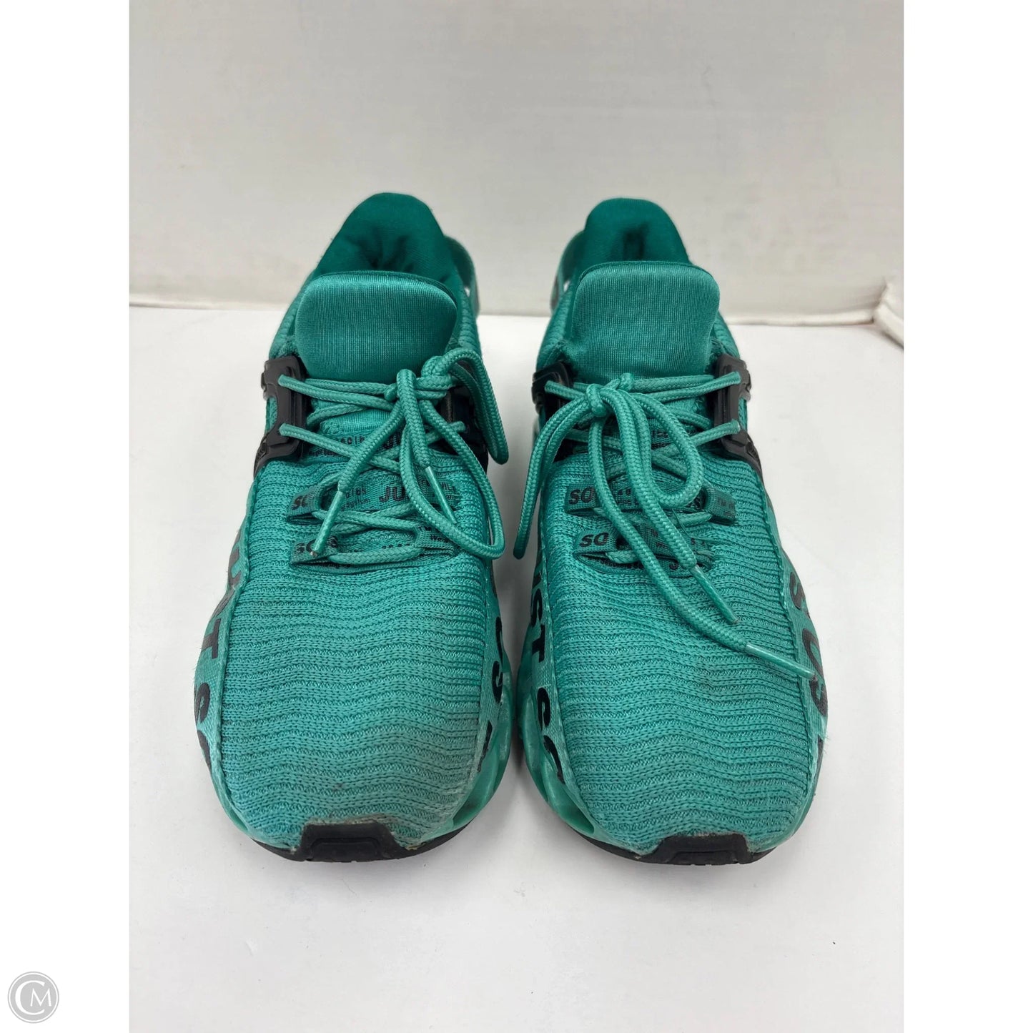Shoes Athletic By So In Green, Size: 8.5