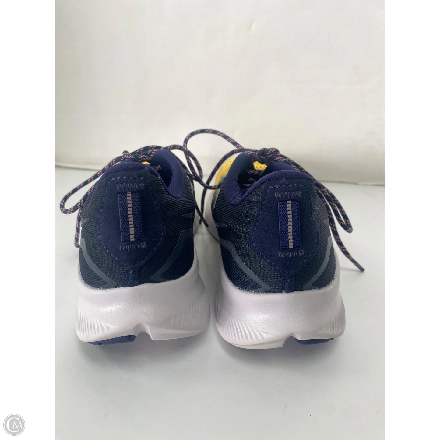 Shoes Athletic By Saucony In Navy, Size: 8.5