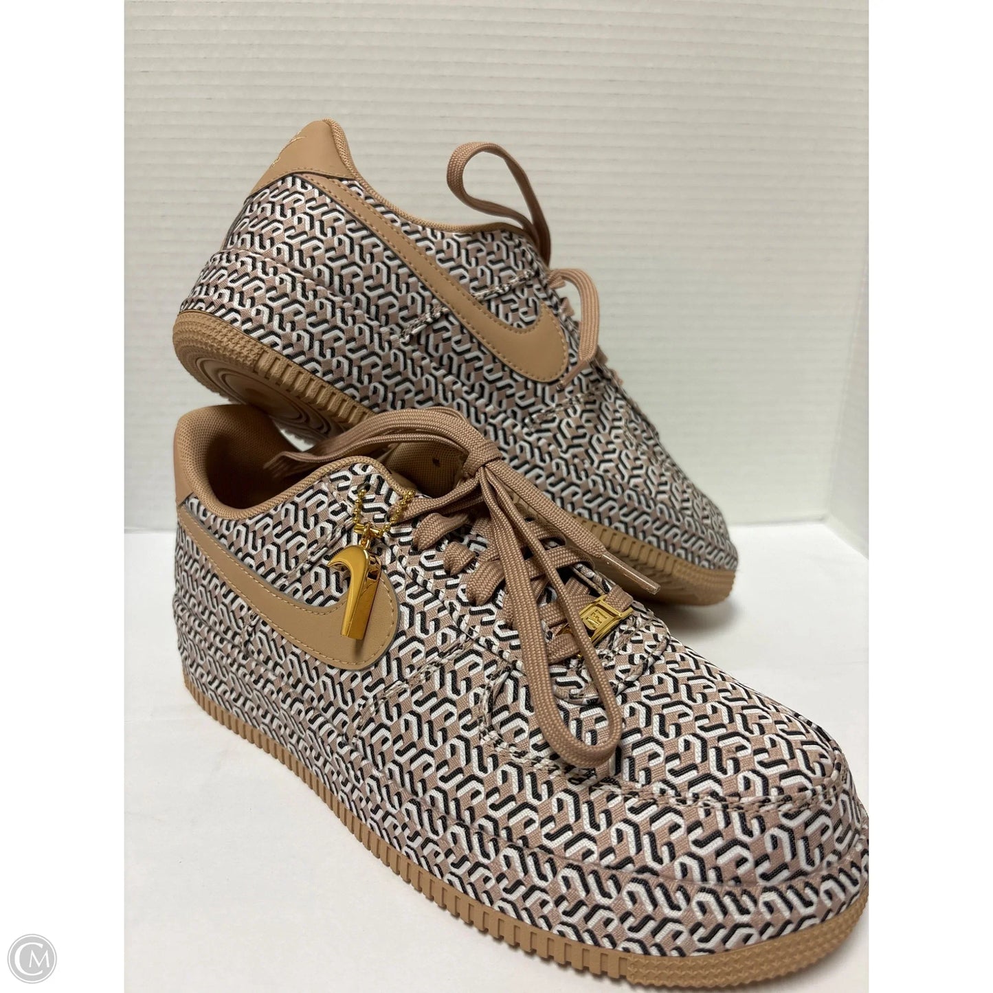 Shoes Athletic By Nike In Brown, Size: 8.5