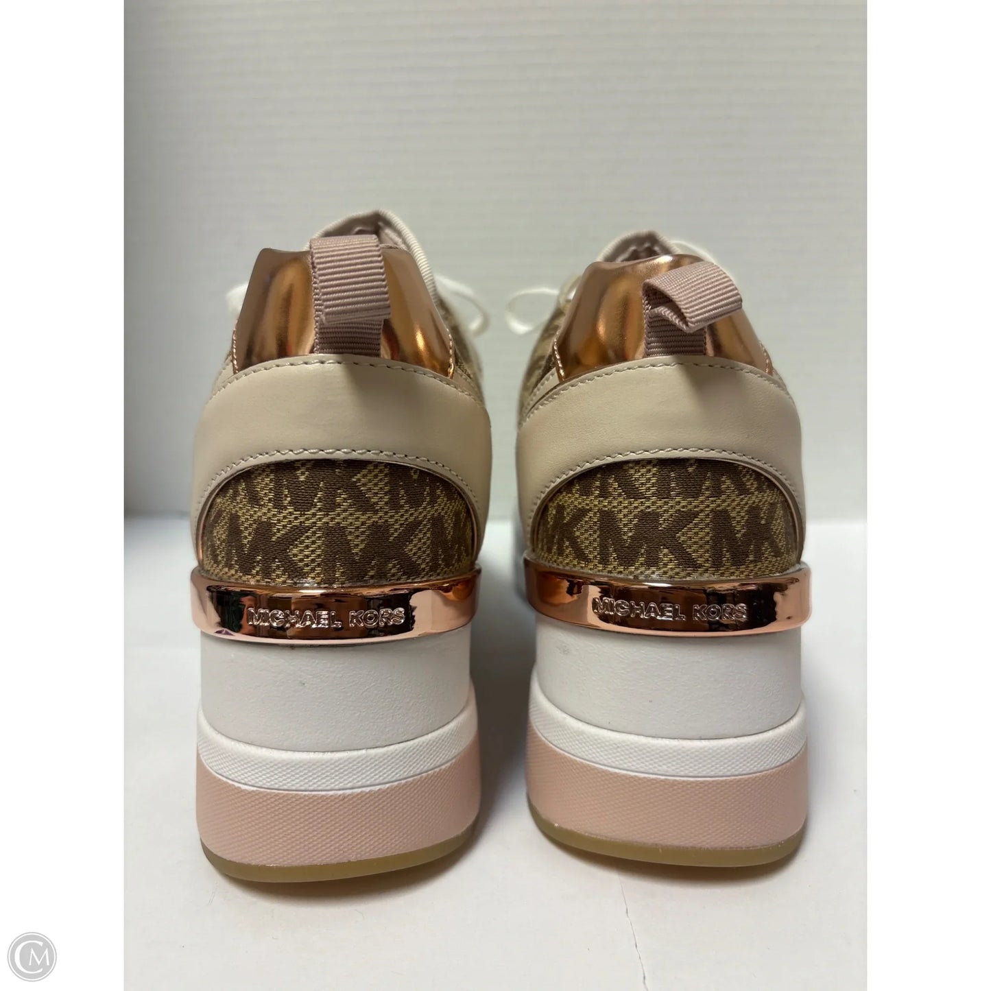 Shoes Designer By Michael Kors In Pink, Size: 9.5