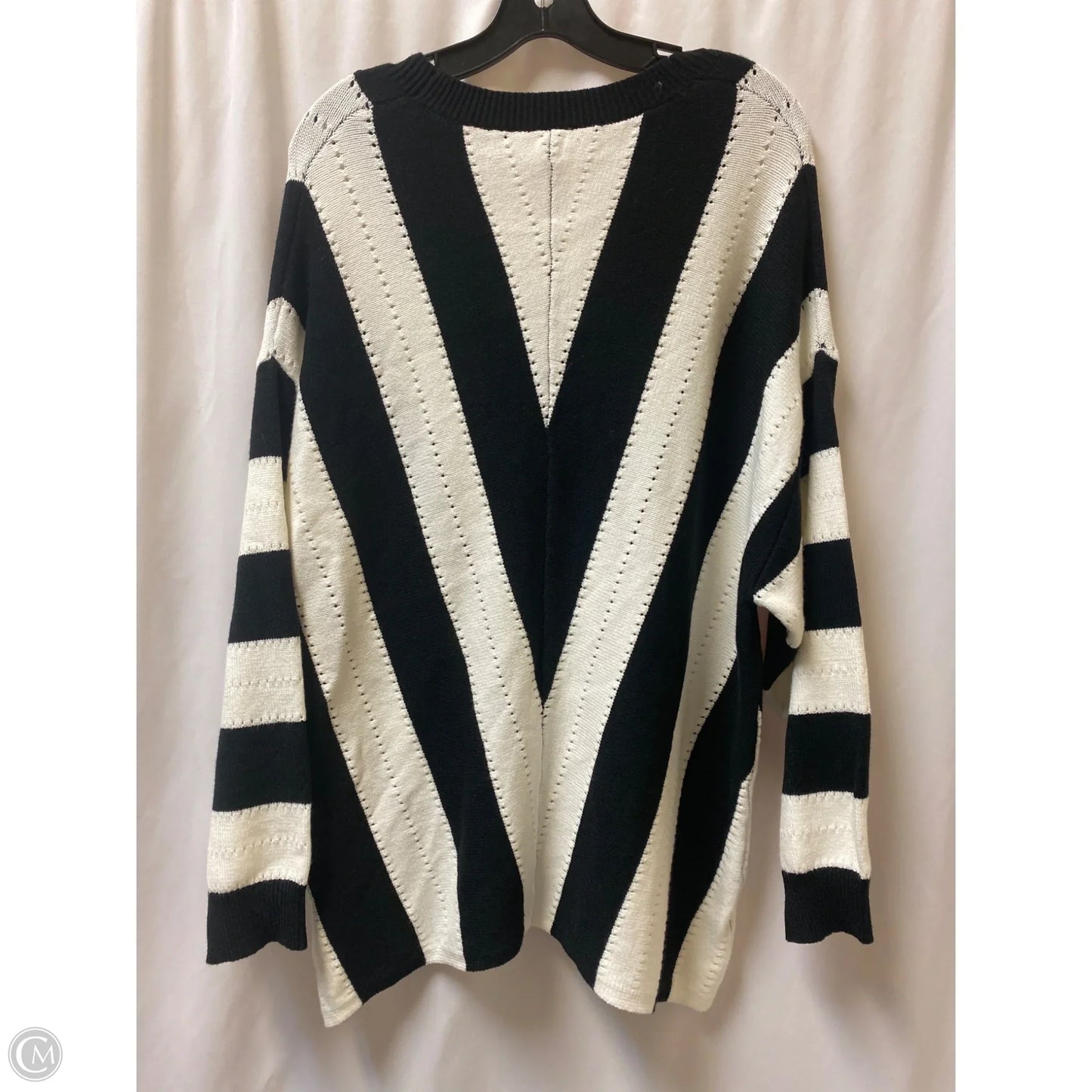 Sweater By Shein In Black, Size: 1x