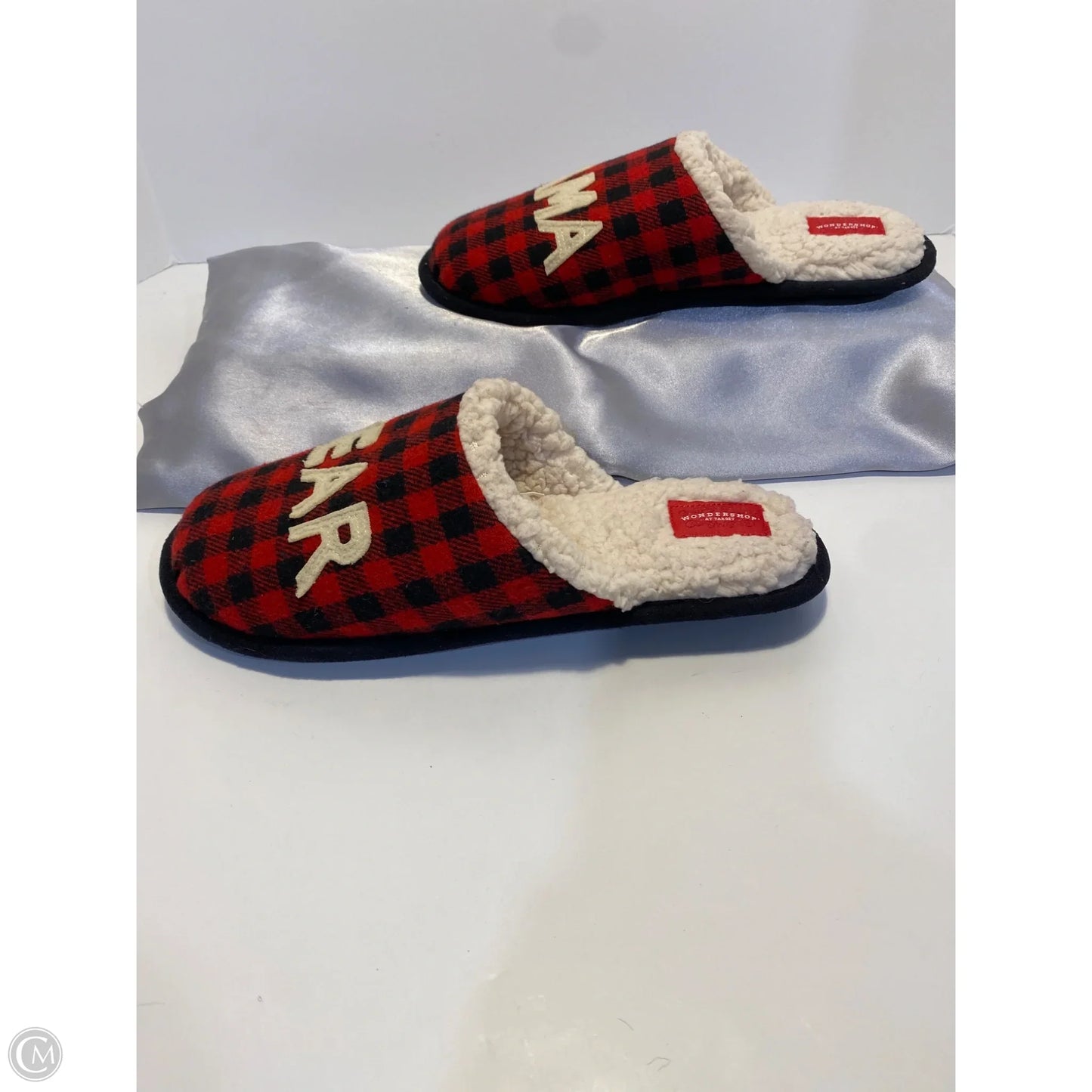 Slippers By Clothes Mentor In Red