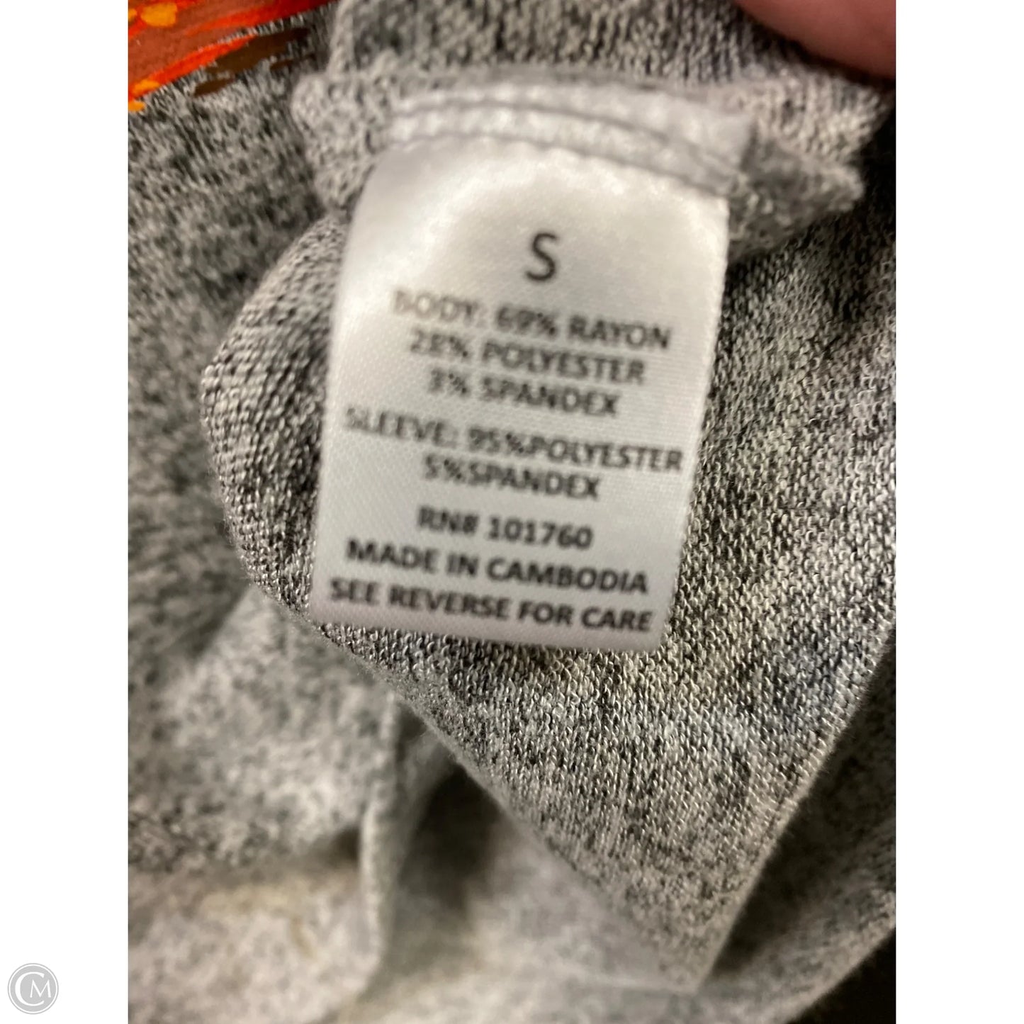 Top Long Sleeve By Clothes Mentor In Grey, Size: S