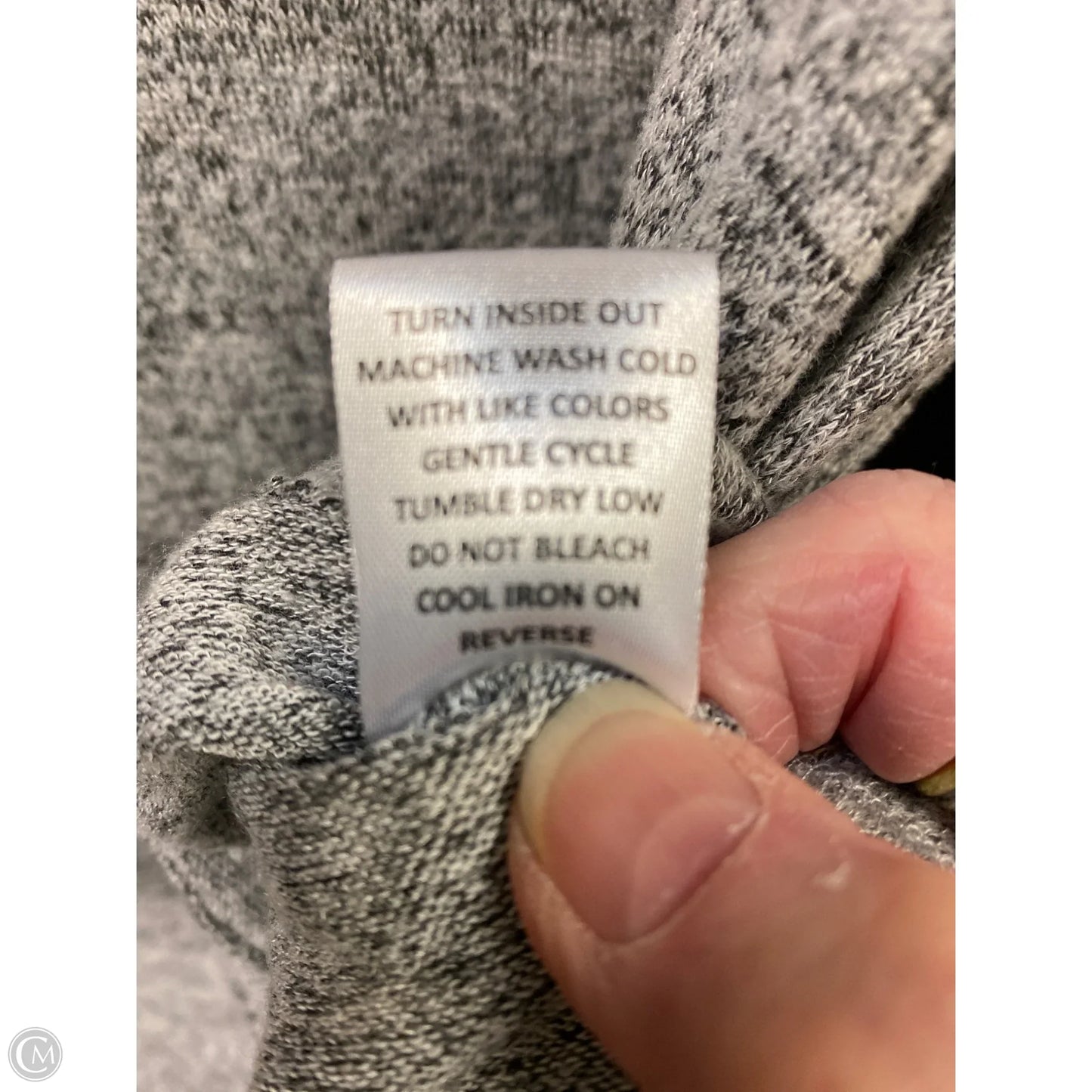 Top Long Sleeve By Clothes Mentor In Grey, Size: S