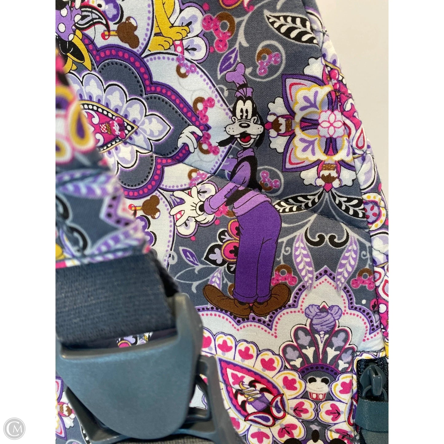 Handbag By Vera Bradley, Size: Large