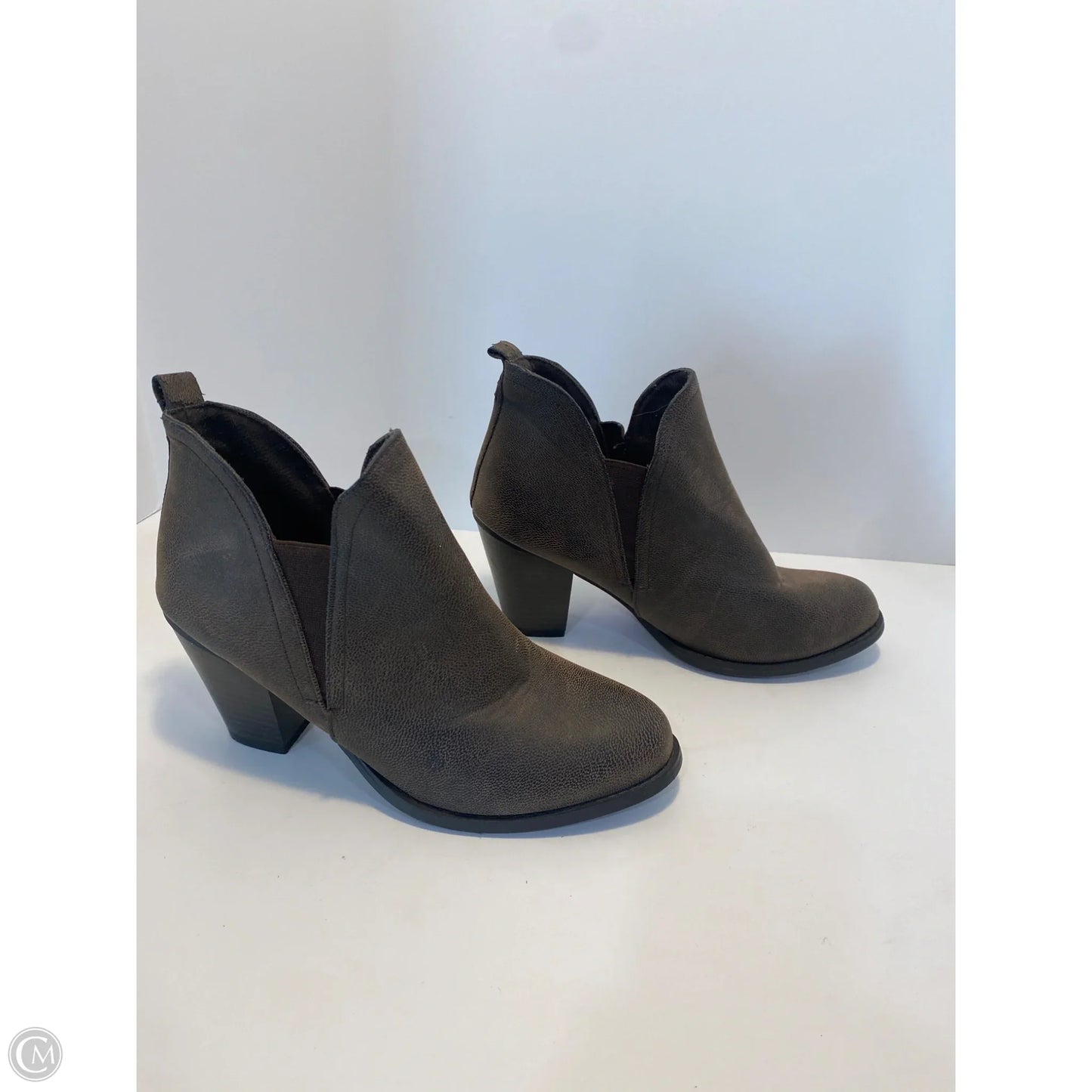 Boots Ankle Heels By Pierre Dumas In Taupe, Size: 8.5