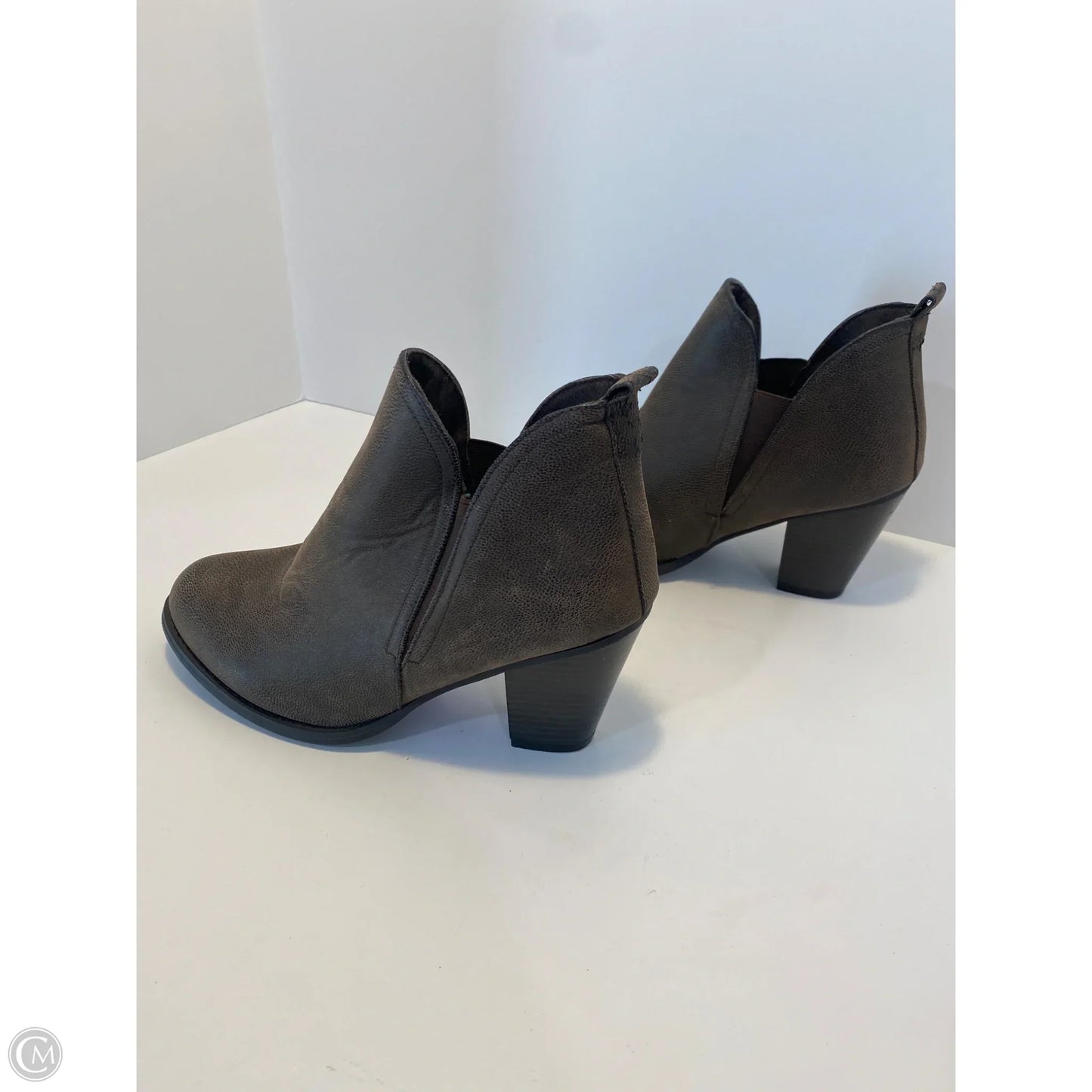 Boots Ankle Heels By Pierre Dumas In Taupe, Size: 8.5