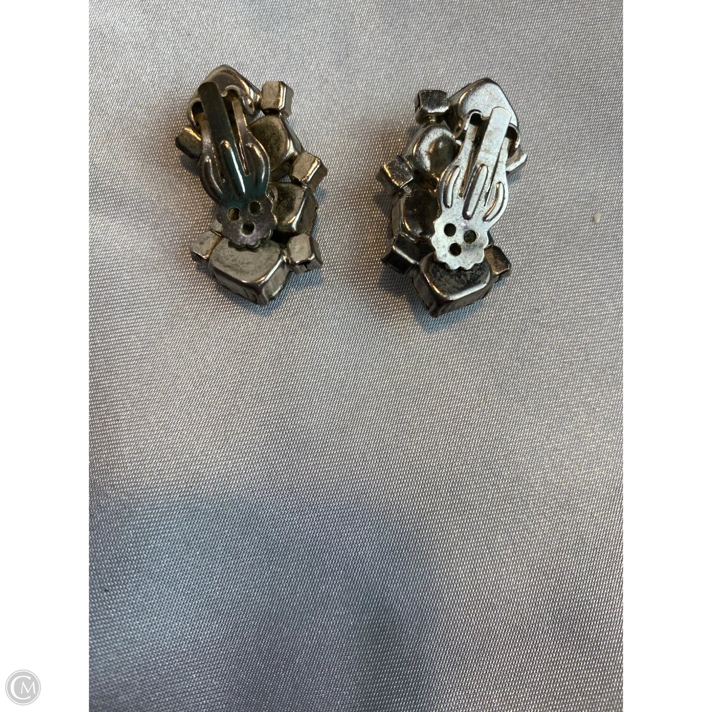 Earrings Clip By Cmf