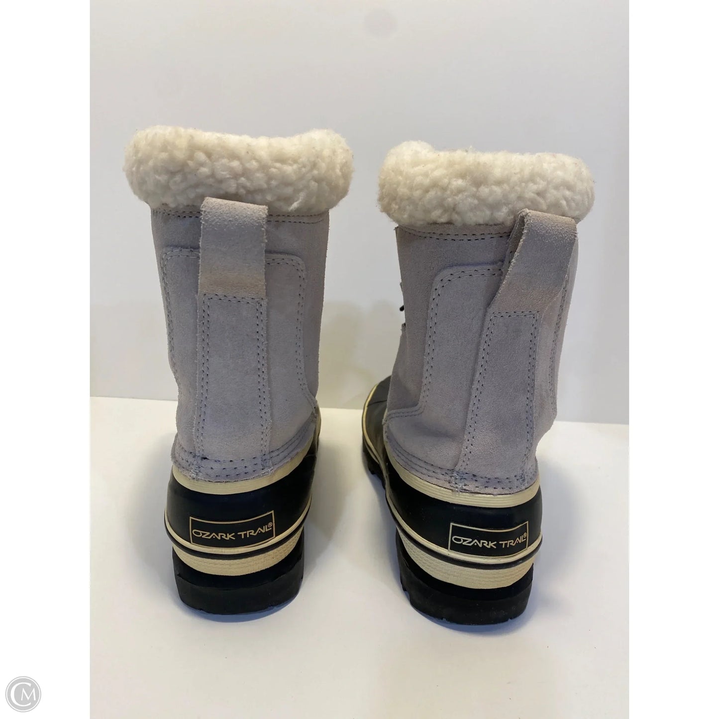 Boots Snow By Clothes Mentor In Grey, Size: 8