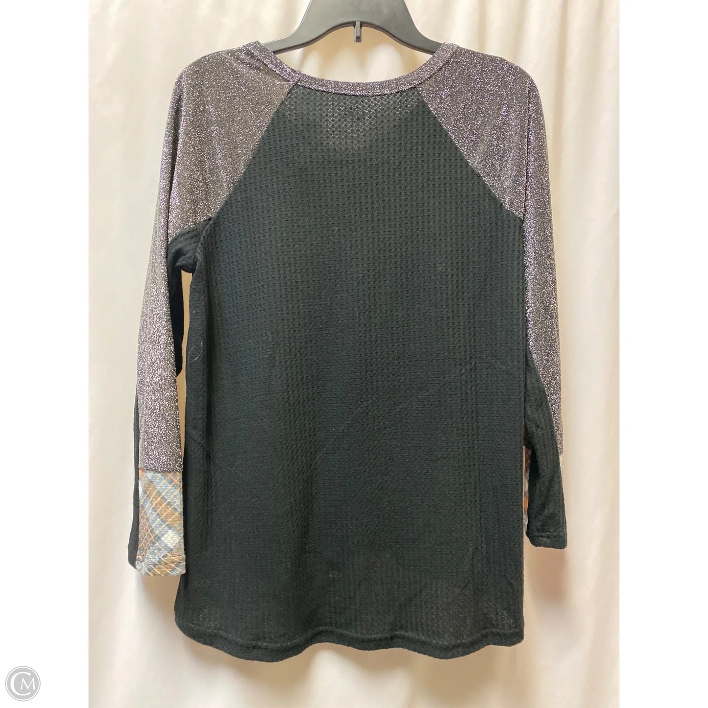 Top Long Sleeve By Cato In Black, Size: S