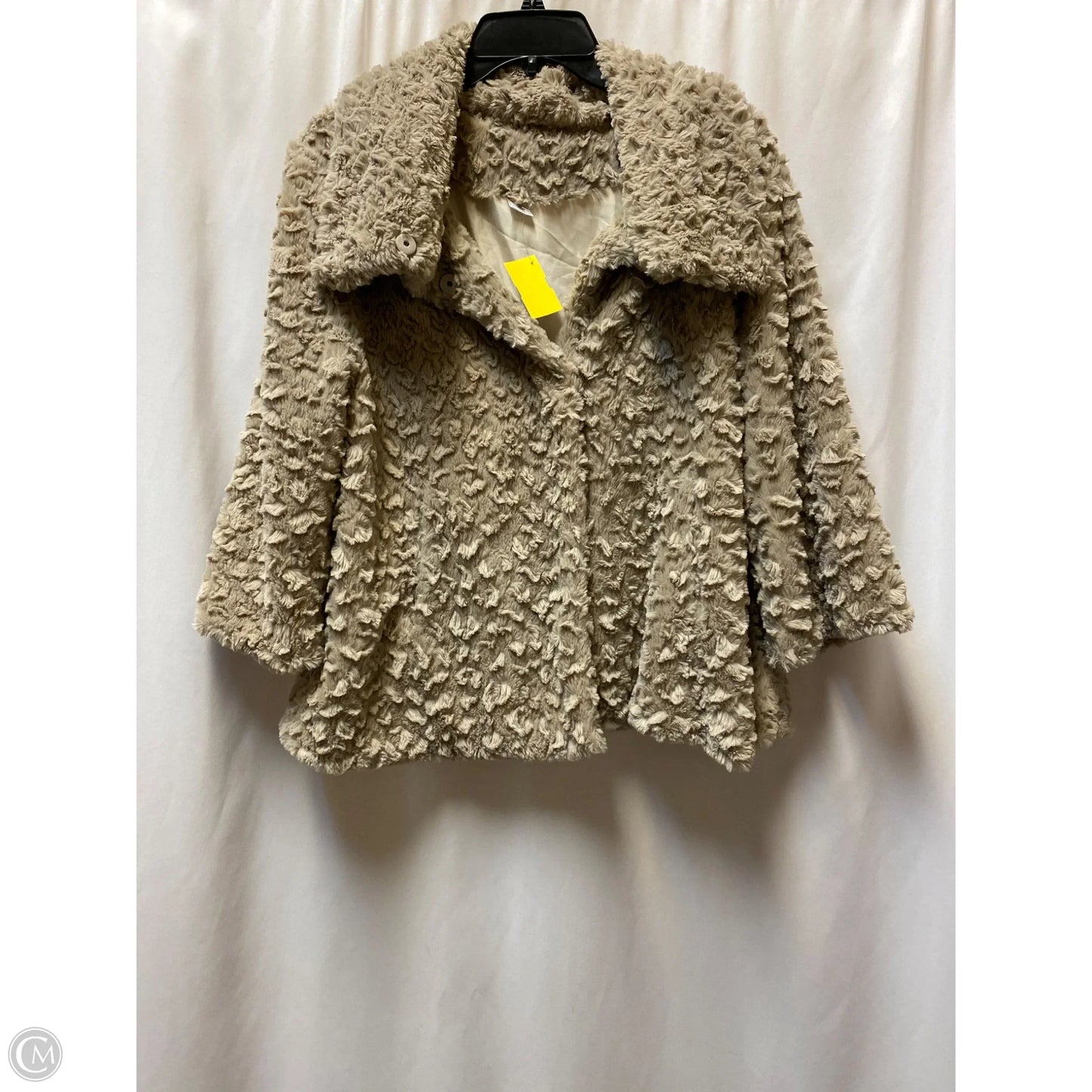 Coat Faux Fur & Sherpa By Clothes Mentor In Tan, Size: M