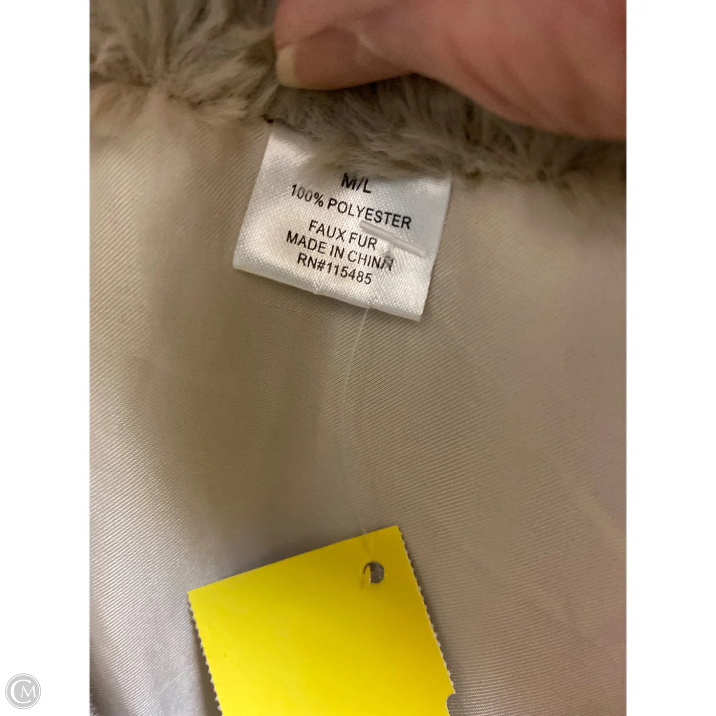 Coat Faux Fur & Sherpa By Clothes Mentor In Tan, Size: M