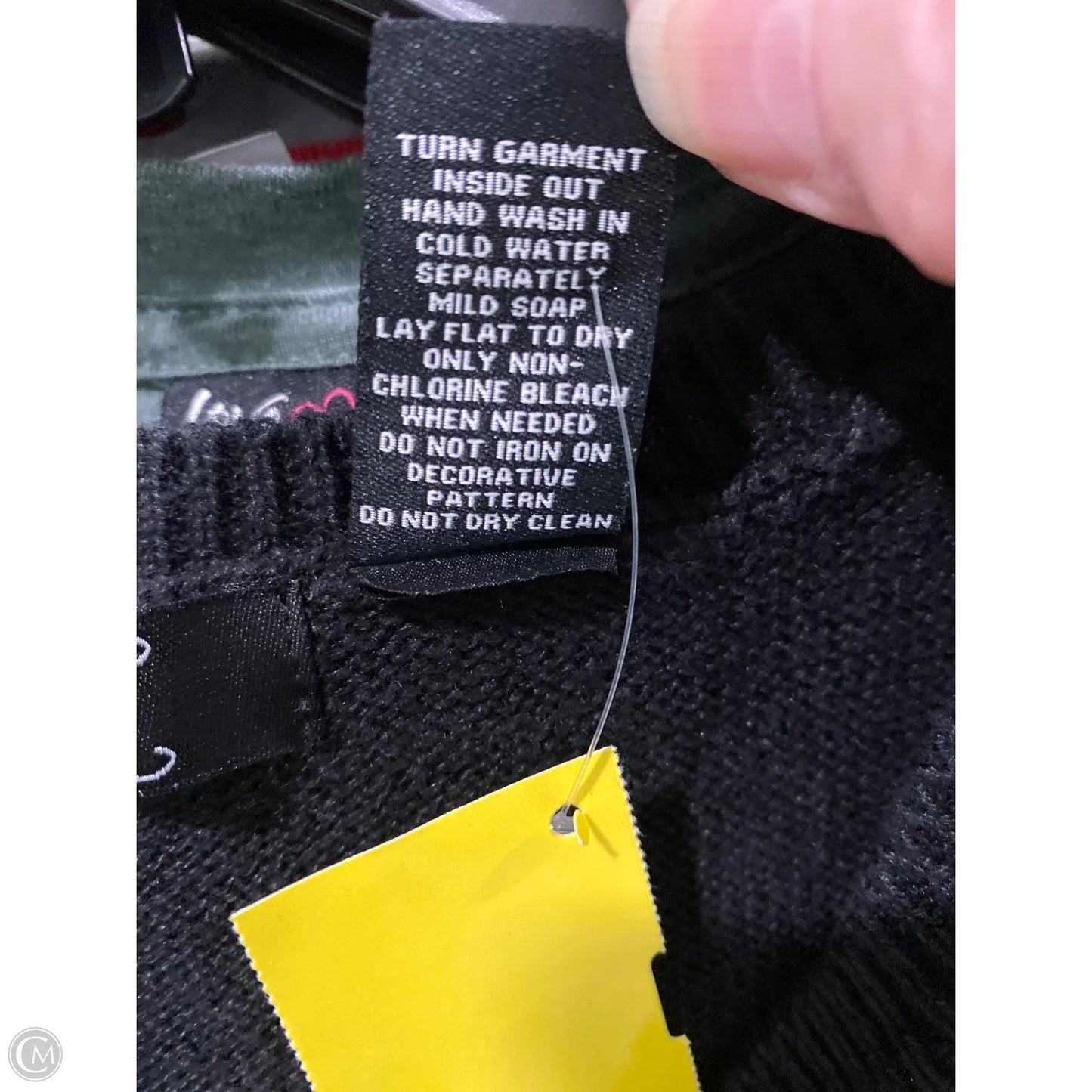 Vest Sweater By Clothes Mentor In Black, Size: Lp