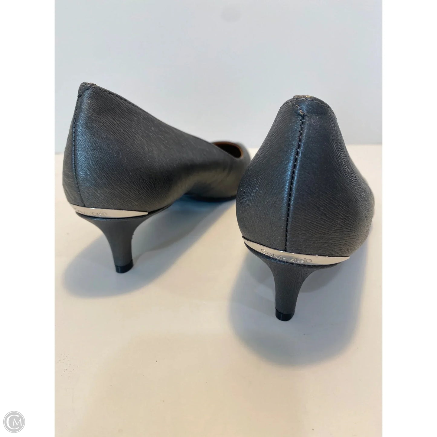 Shoes Heels Kitten By Calvin Klein In Grey, Size: 7