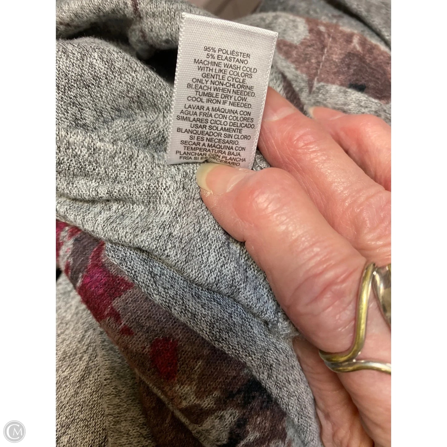 Top Long Sleeve By Ellen Tracy In Grey, Size: L