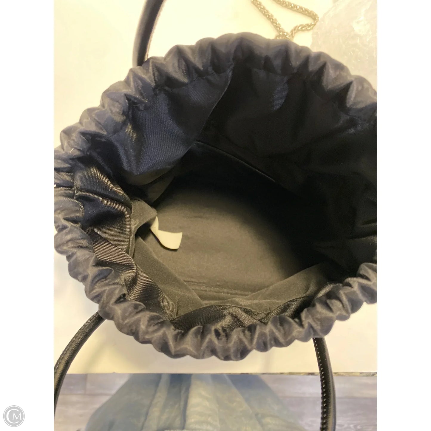 Handbag By Clothes Mentor, Size: Medium