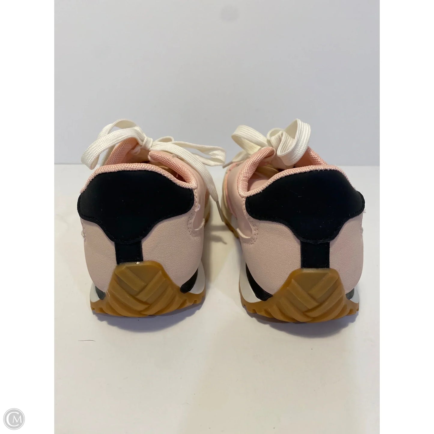 Shoes Athletic By Yoki In Pink, Size: 8