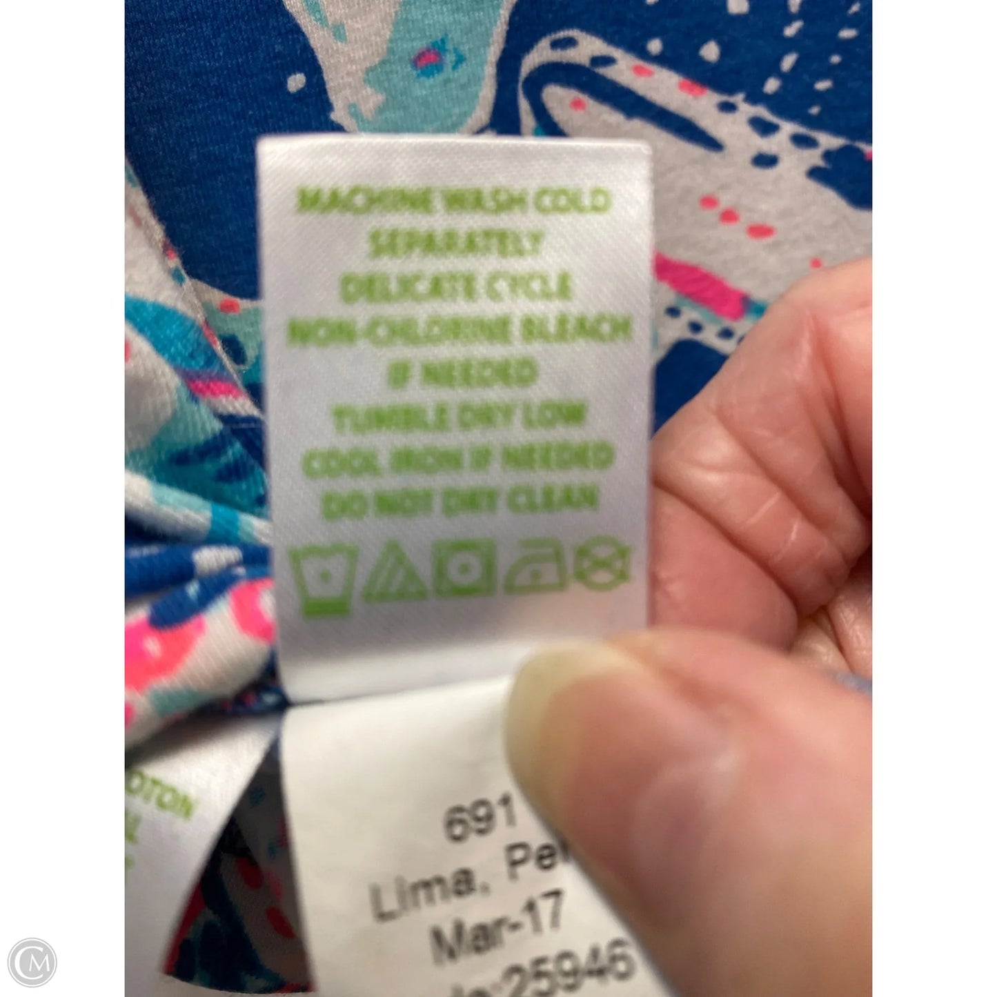 Top Short Sleeve Designer By Lilly Pulitzer In Blue, Size: S