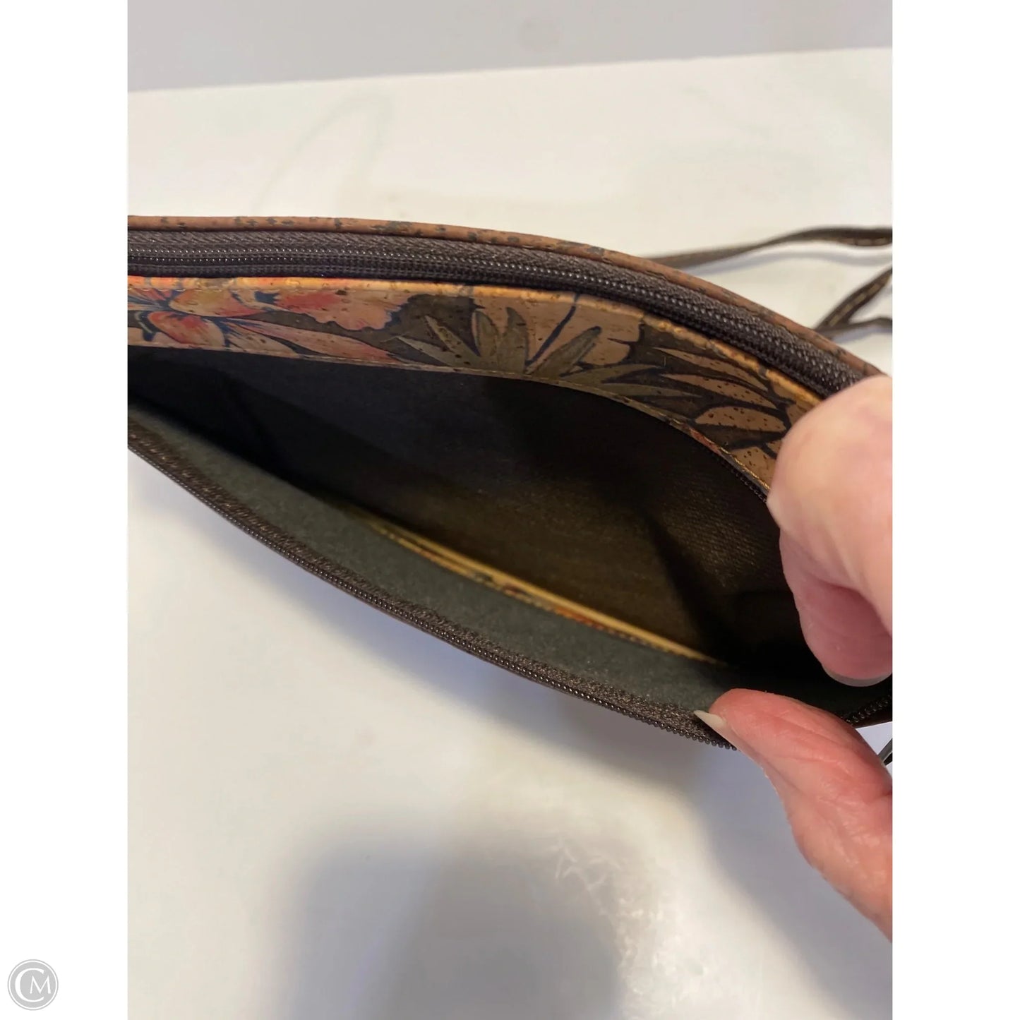 Crossbody By Clothes Mentor, Size: Small