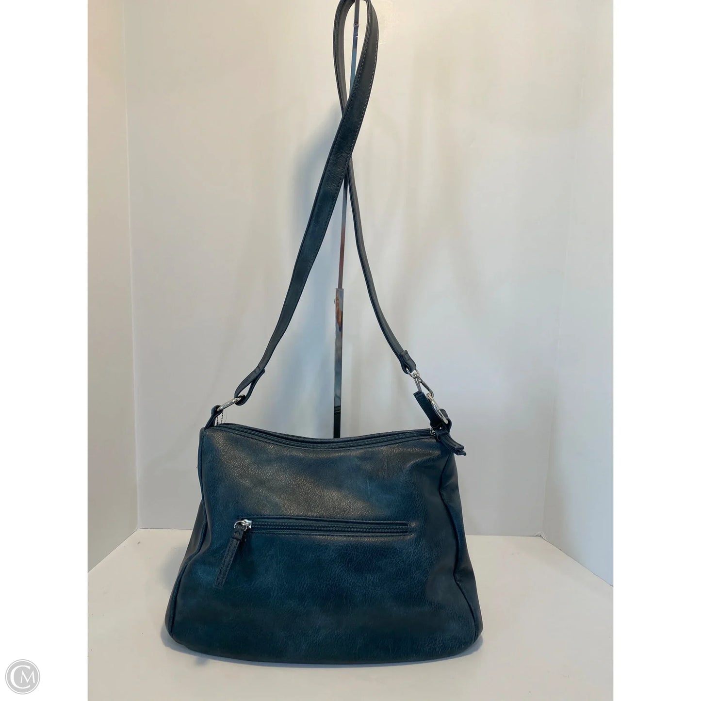 Handbag By Clothes Mentor, Size: Medium