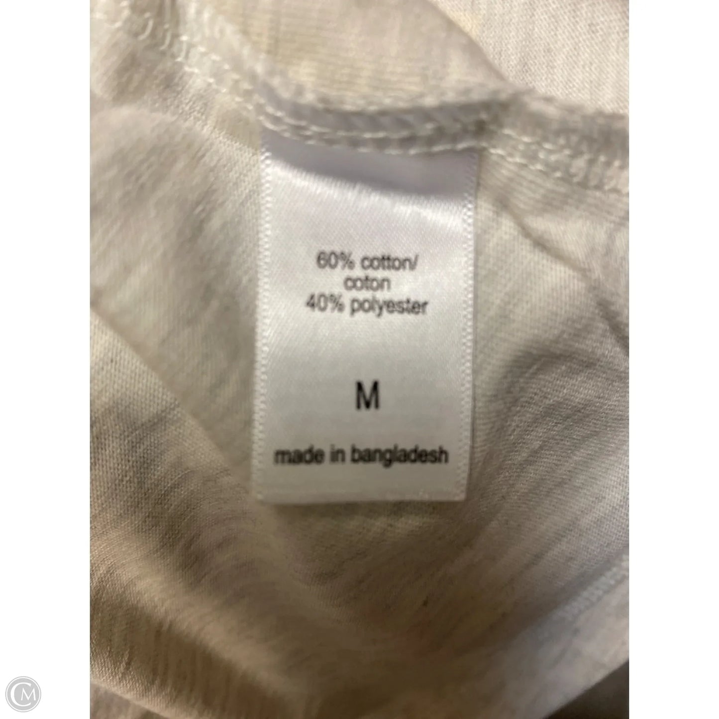 Top Short Sleeve By Maurices In Cream, Size: M