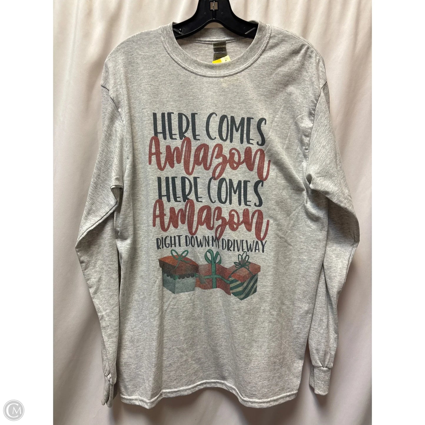 Top Long Sleeve By Gildan In Grey, Size: M