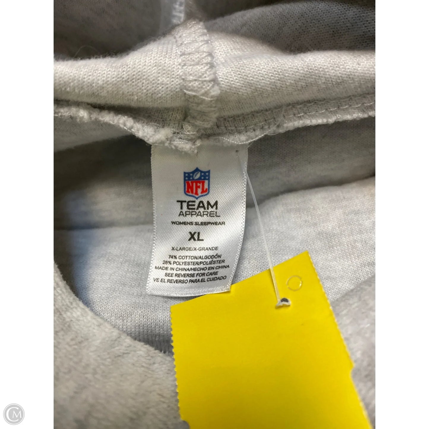 Sweatshirt Hoodie By Clothes Mentor In Grey, Size: Xl