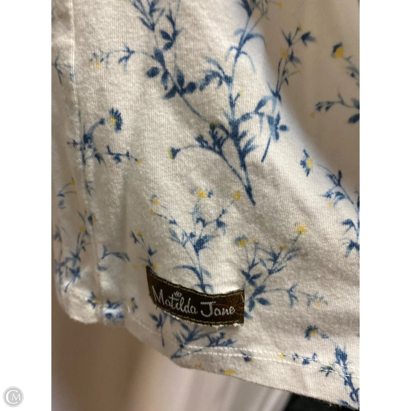 Top Long Sleeve By Matilda Jane In White, Size: L