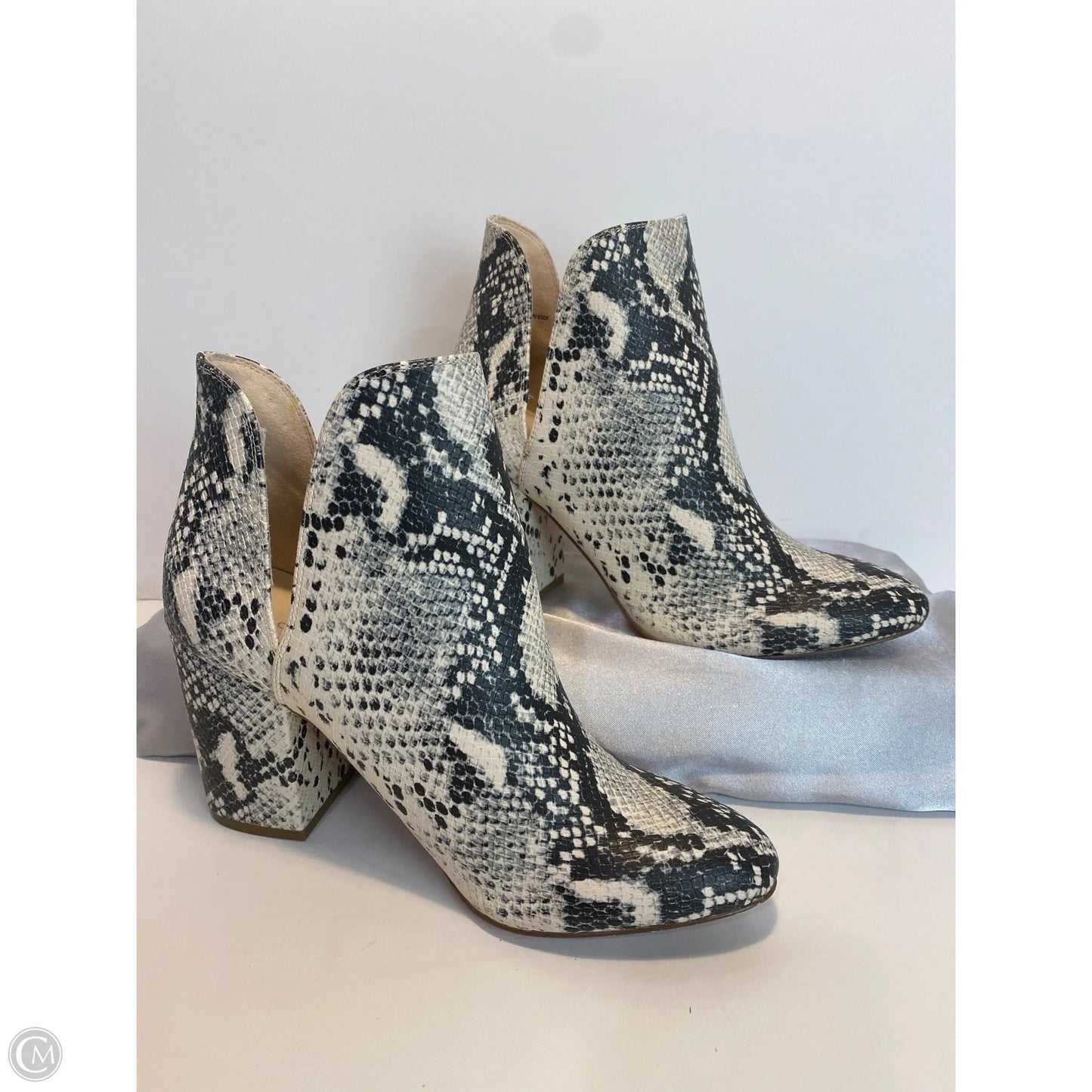 Shoes Heels Block By Madden Girl In Animal Print, Size: 8.5