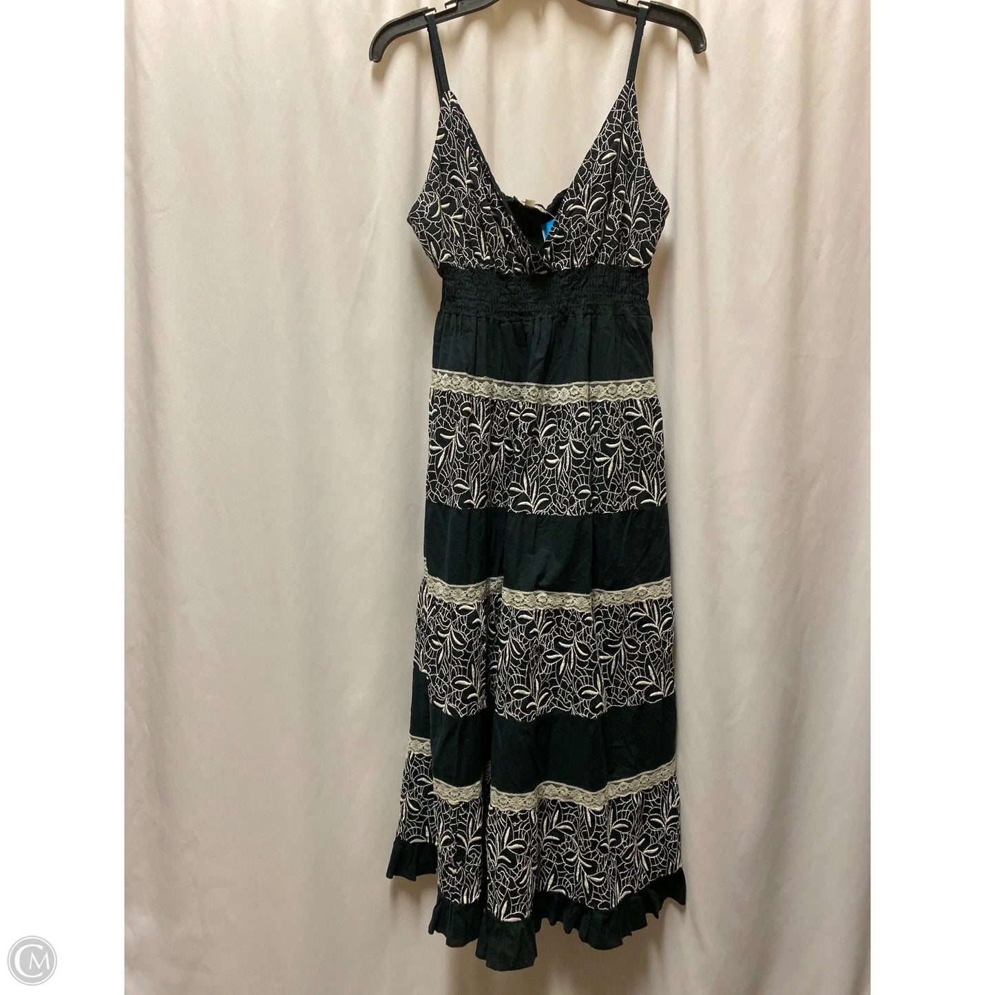 Dress Casual Maxi By Clothes Mentor In Black, Size: L