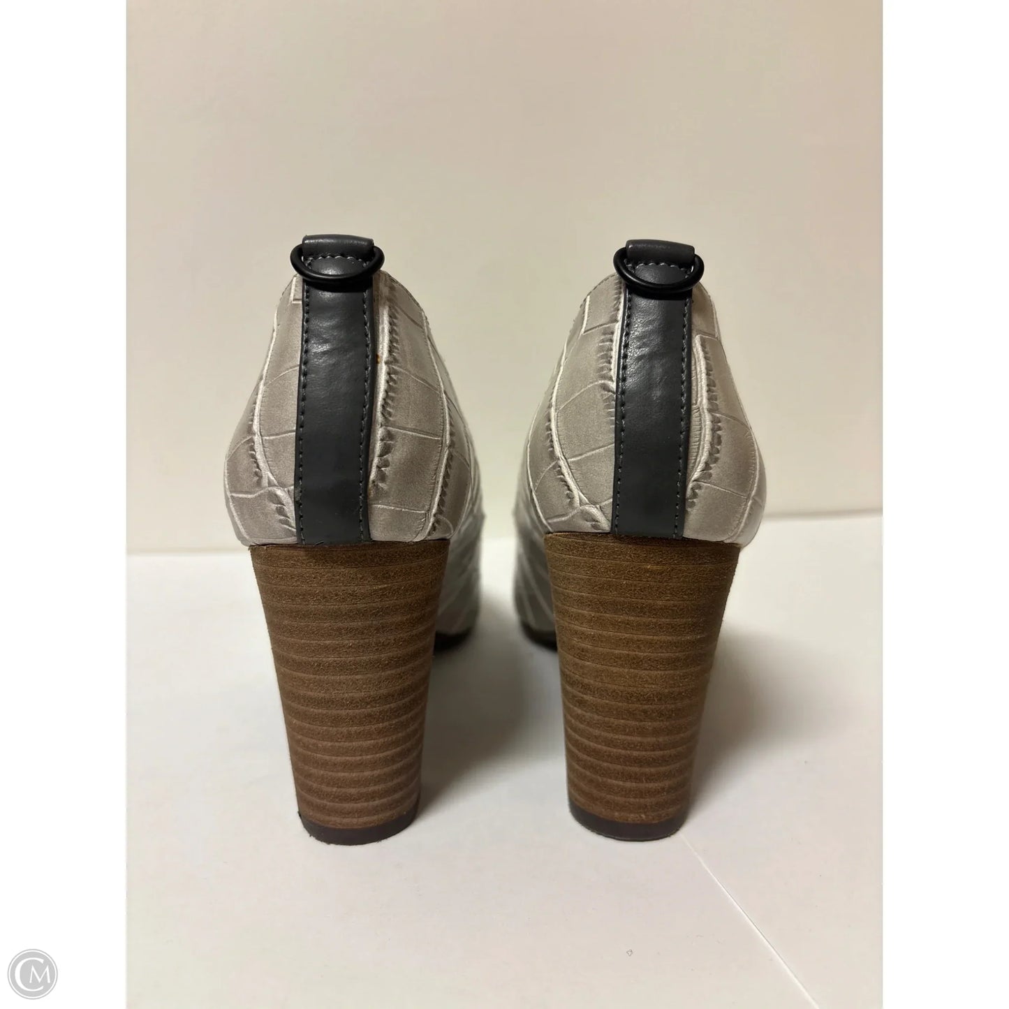 Shoes Heels Block By Ellen Tracy In Grey, Size: 7.5