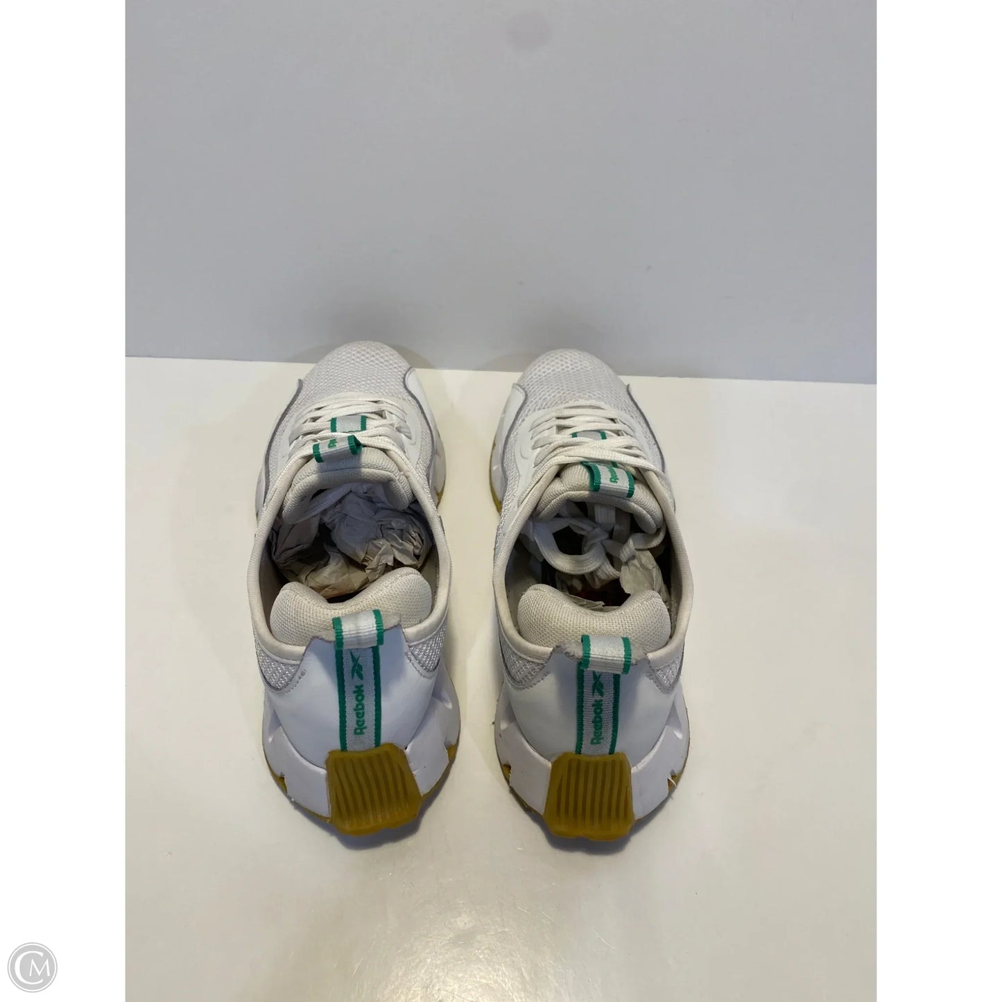 Shoes Athletic By Reebok In White, Size: 7.5