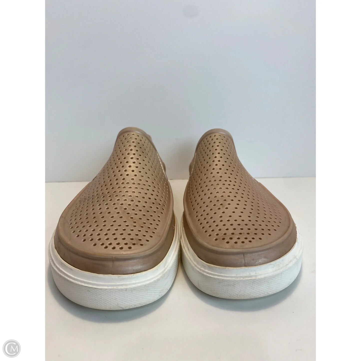 Shoes Flats By Crocs In Pink, Size: 11