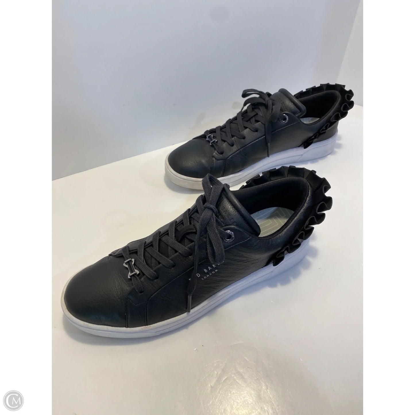 Shoes Sneakers By Ted Baker In Black, Size: 9