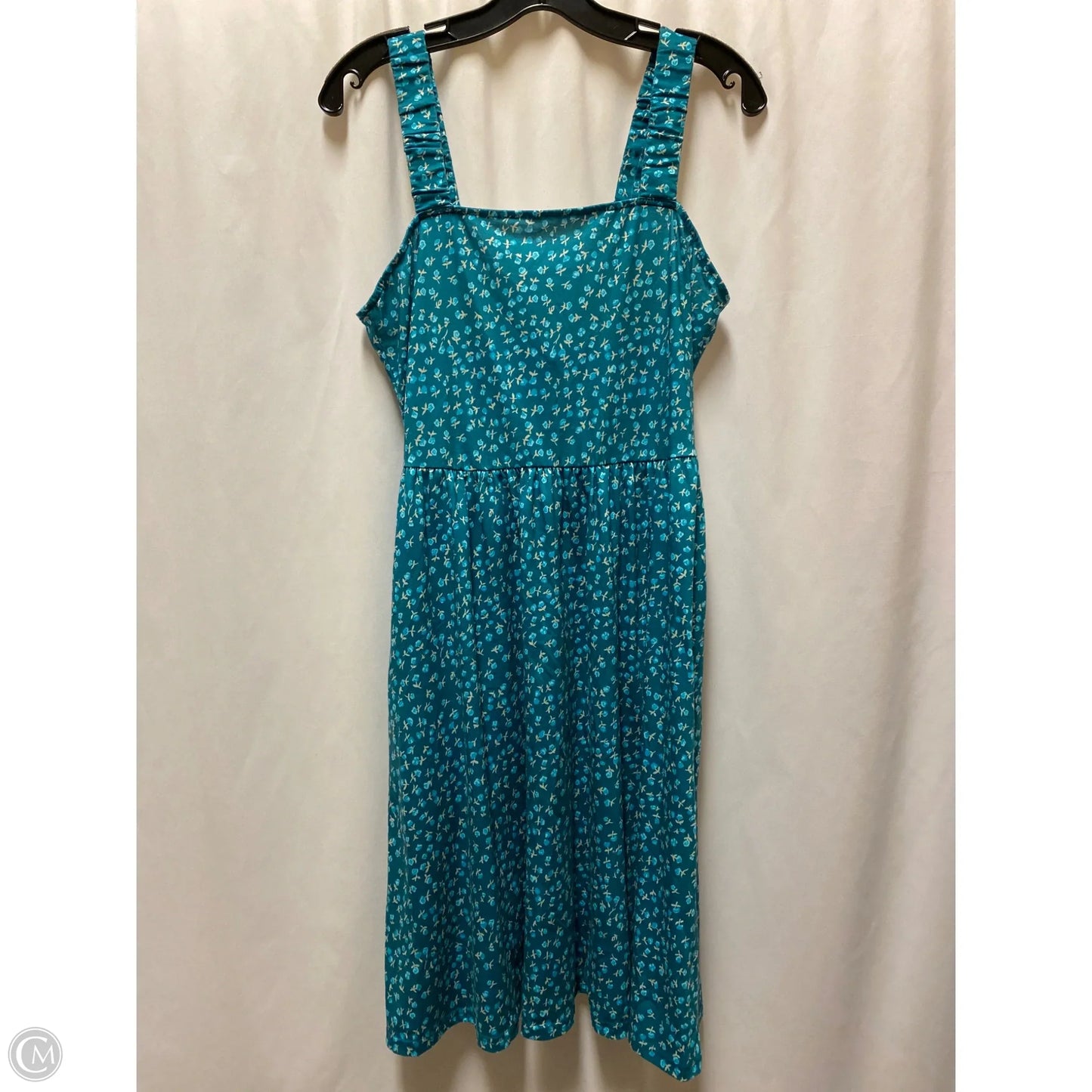 Dress Casual Midi By Clothes Mentor In Green, Size: M