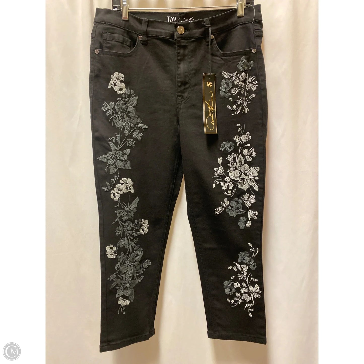 Capris By Dg2 In Black, Size: 12