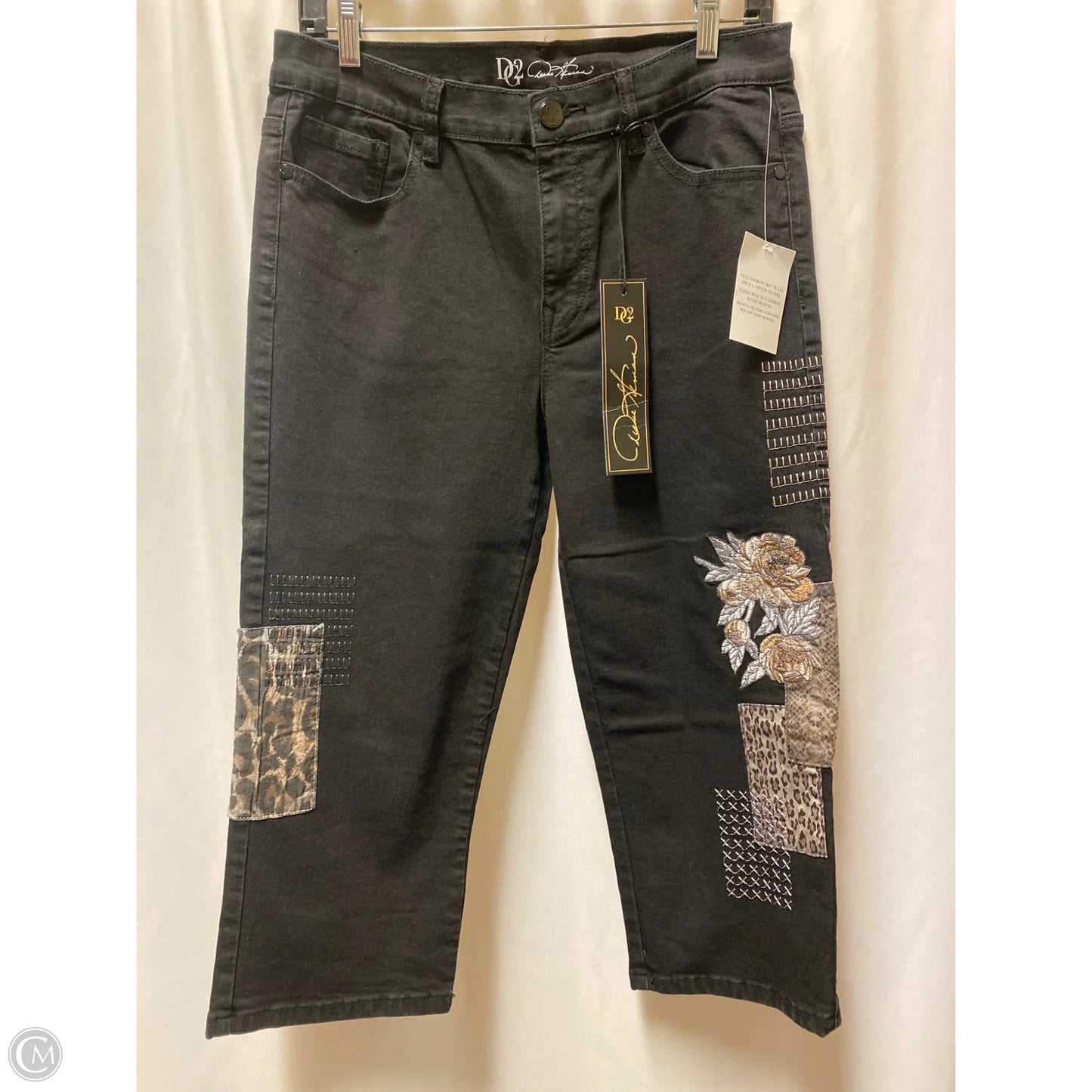 Capris By Dg2 In Black, Size: 14p