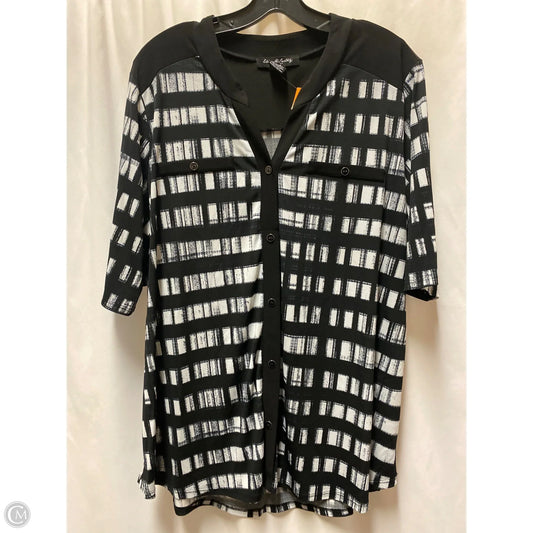Top Short Sleeve By Clothes Mentor In Black & White, Size: 2x