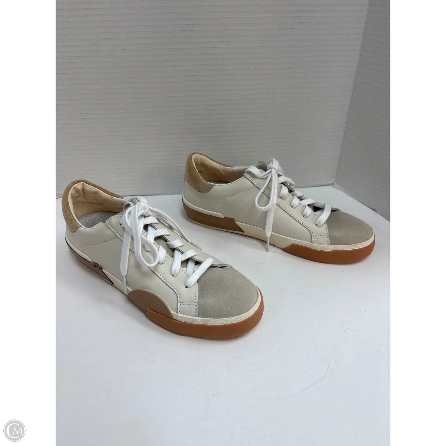 Shoes Sneakers By Dolce Vita In Beige, Size: 8