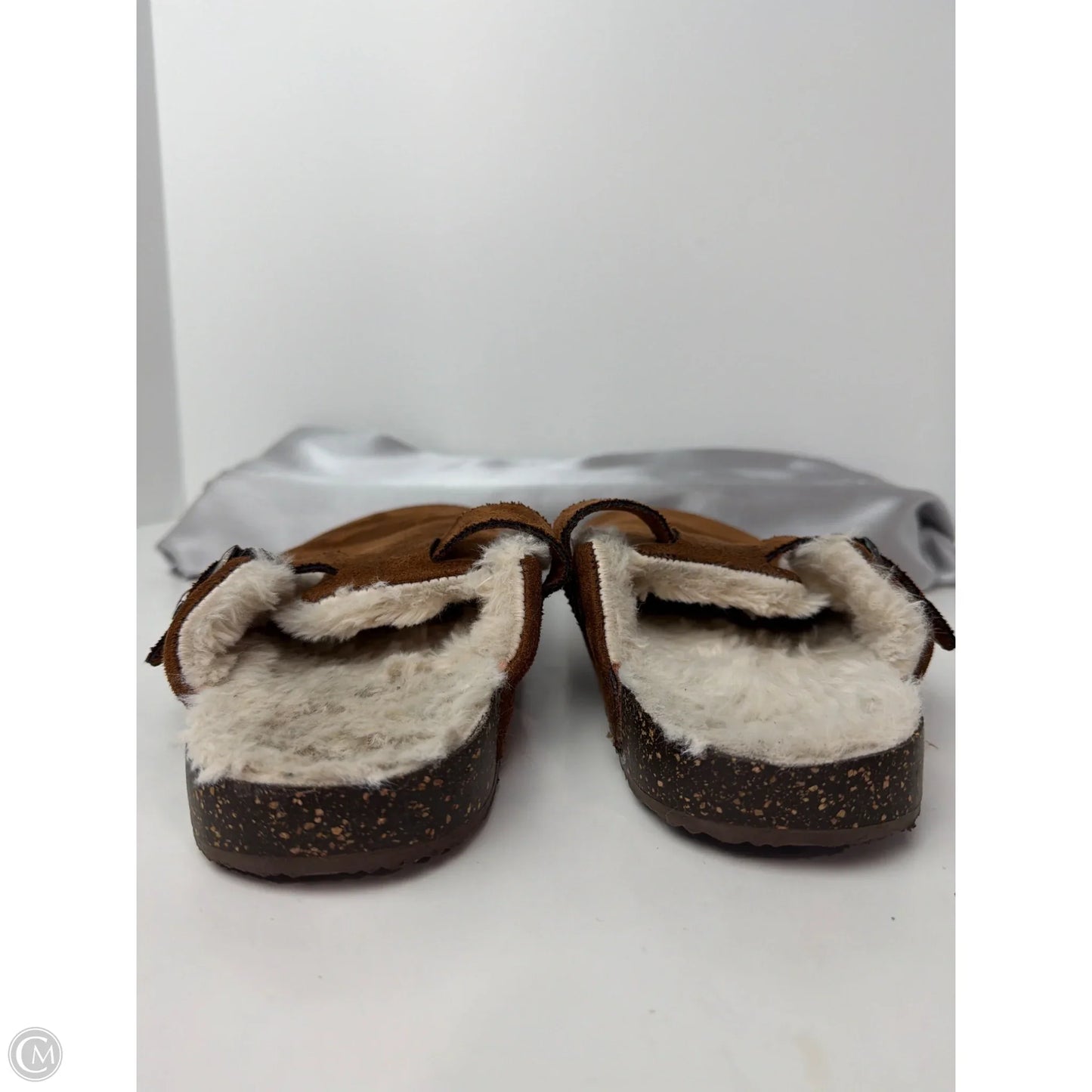 Shoes Flats By Clothes Mentor In Brown, Size: 7