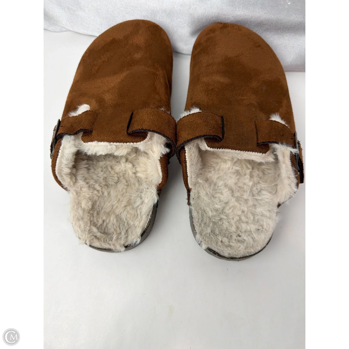 Shoes Flats By Clothes Mentor In Brown, Size: 7
