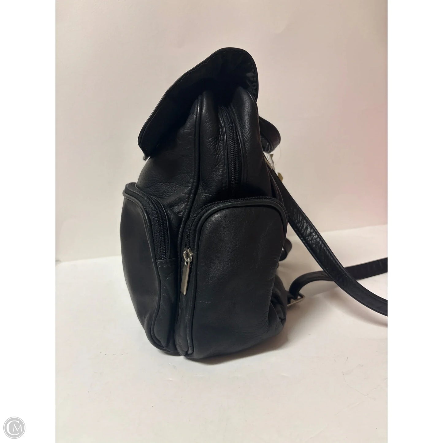 Backpack Leather By Wilsons Leather, Size: Medium